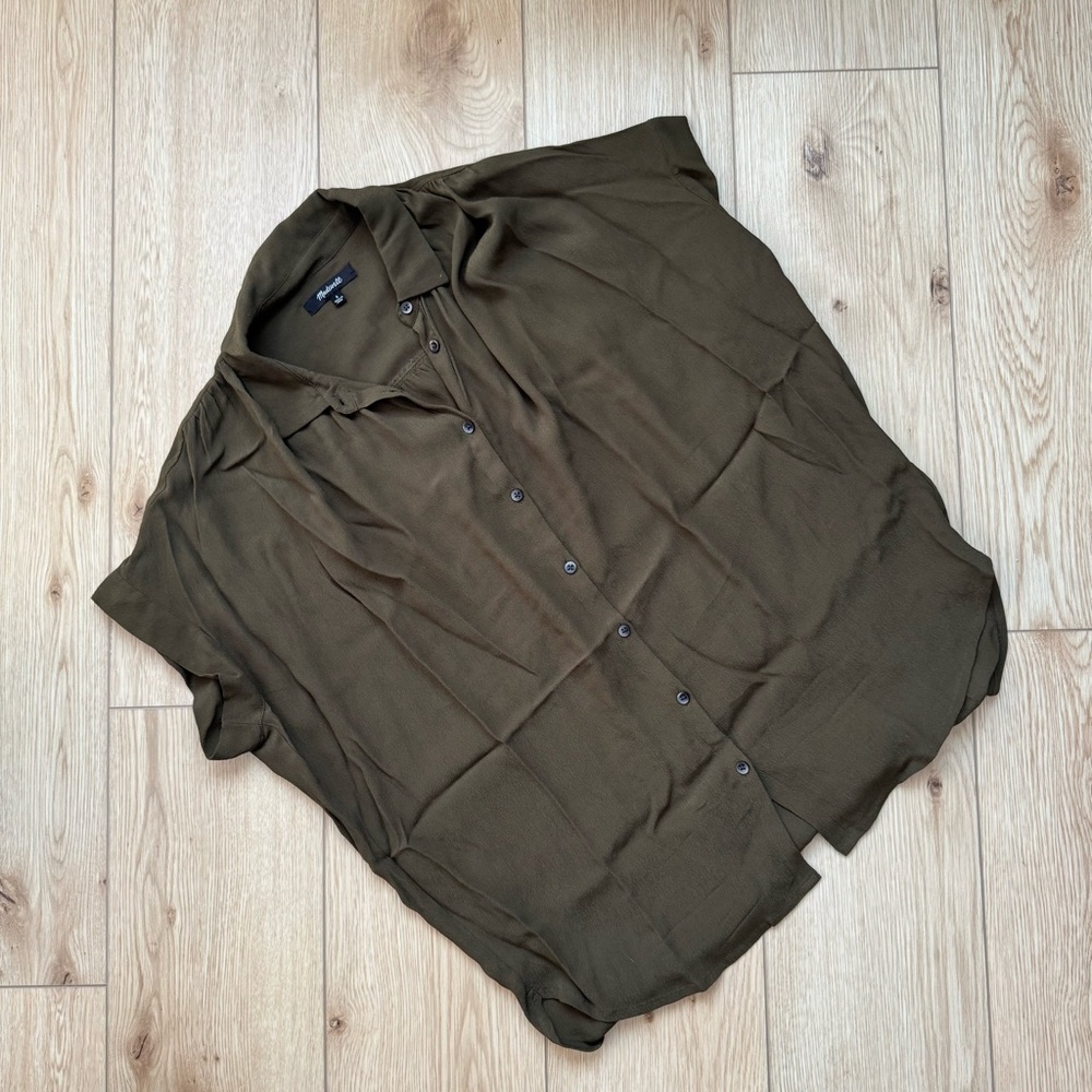 madewell central drapey shirt olive green blouse top - Picture 3 of 3
